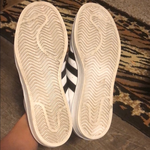 Adidas Superstar Shoes - Picture 6 of 8